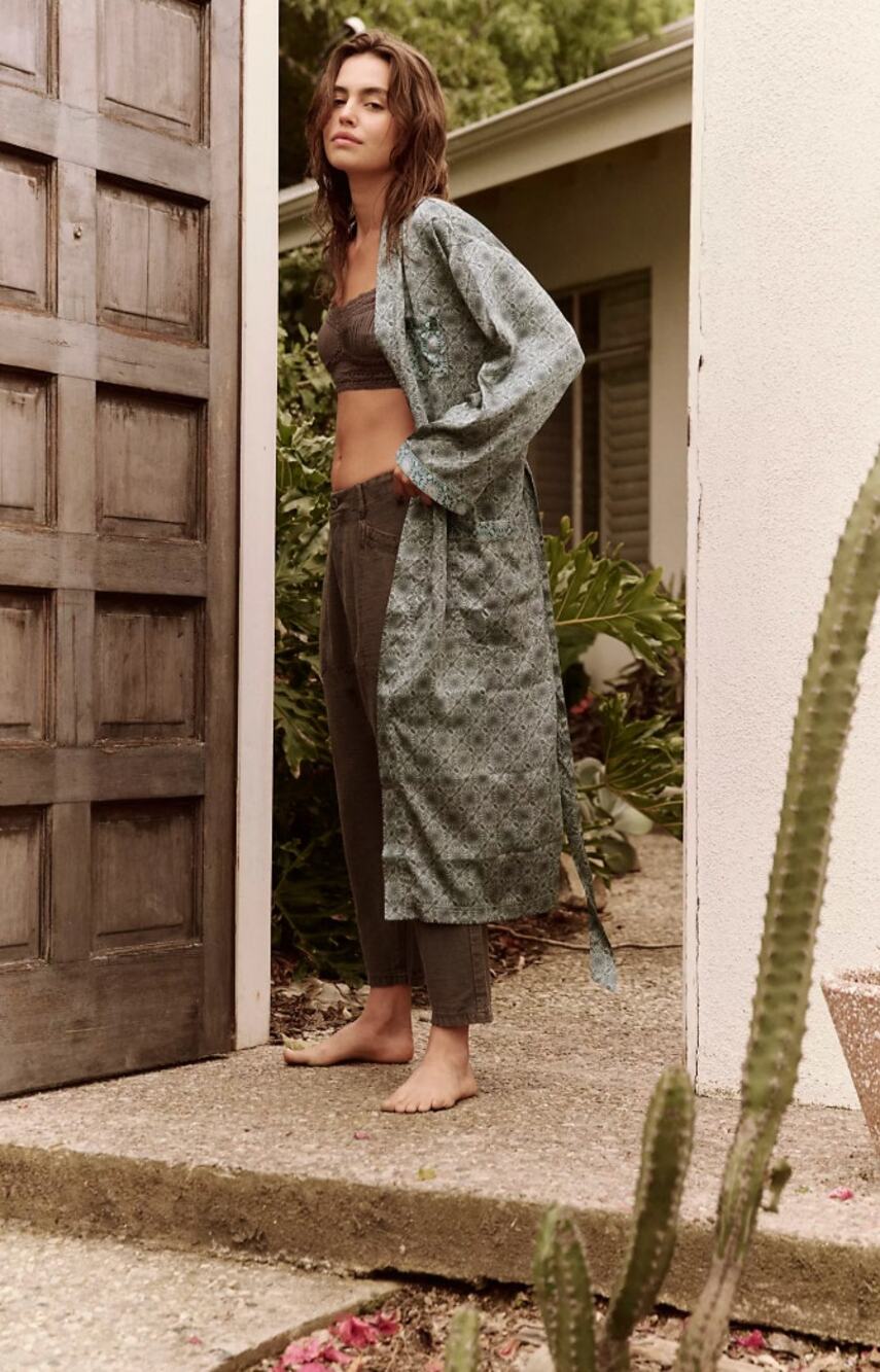 FREE PEOPLE Oasis House Robe ML NWT